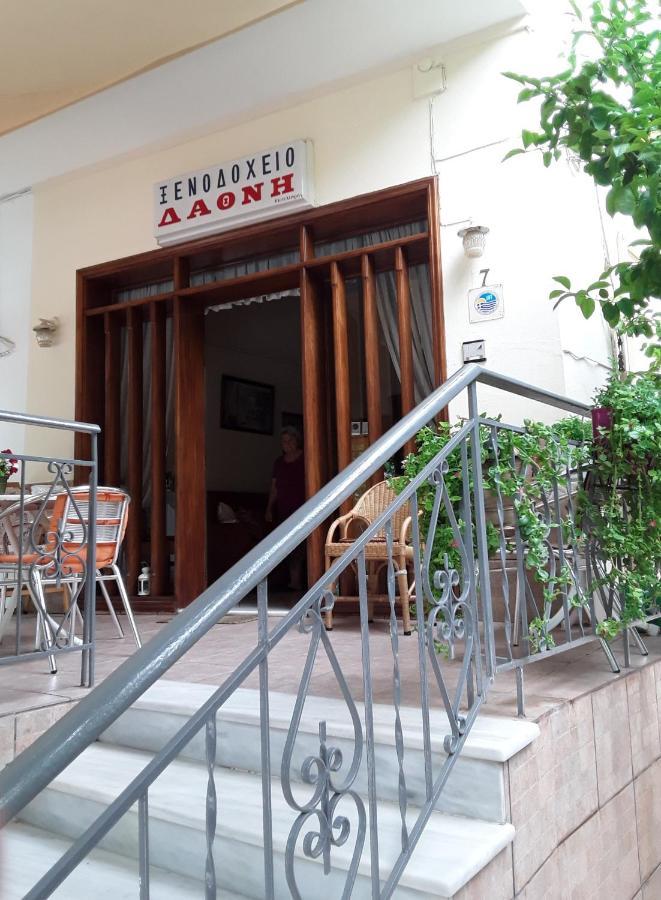 Γιαννουλα Κρετση Hotel Kamena Vourla Eksteriør billede