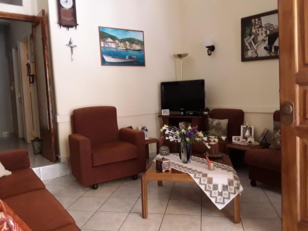 Γιαννουλα Κρετση Hotel Kamena Vourla Eksteriør billede
